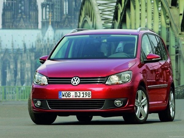 Volkswagen croit toujours aux monospaces et relance le Touran